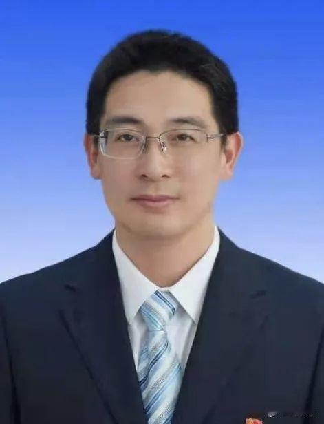 来源：聊时局10月21日安徽亳州蒙城县融媒体中心消息，原安庆桐城市委副书记、市长