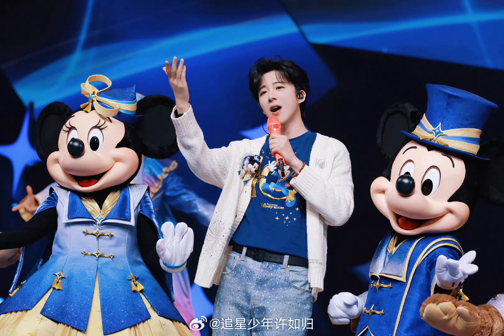 不知道刘宇宁舞姿很曼妙咱就是说温柔小卷毛也太可爱了！依赖摇3.0毛绒绒好rua，