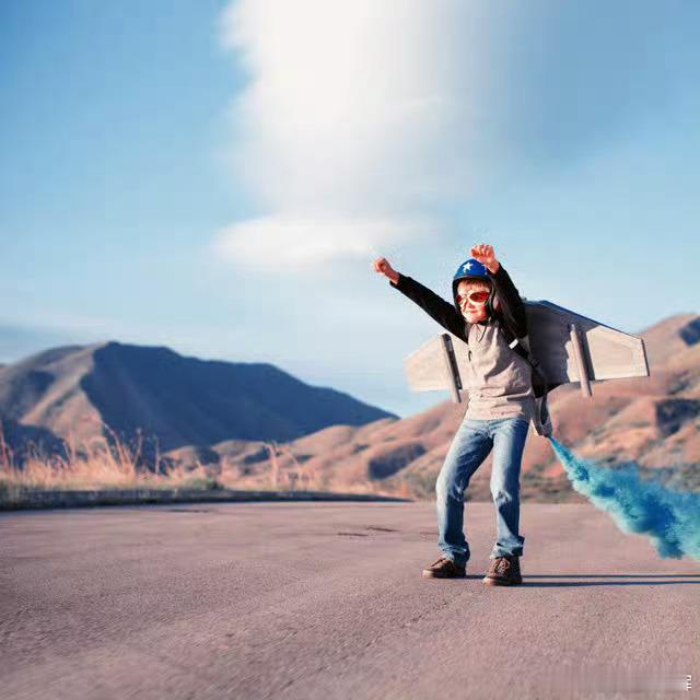 在道德和利益面前抉择很困难，昨天做了一个梦：华为任老联系我，问我怎么看华为目前的