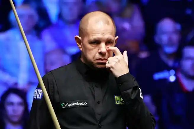 斯诺克巡回锦标赛今晚展开首轮（12进8）比拼，新科威尔士公开赛冠军、英格兰老将巴