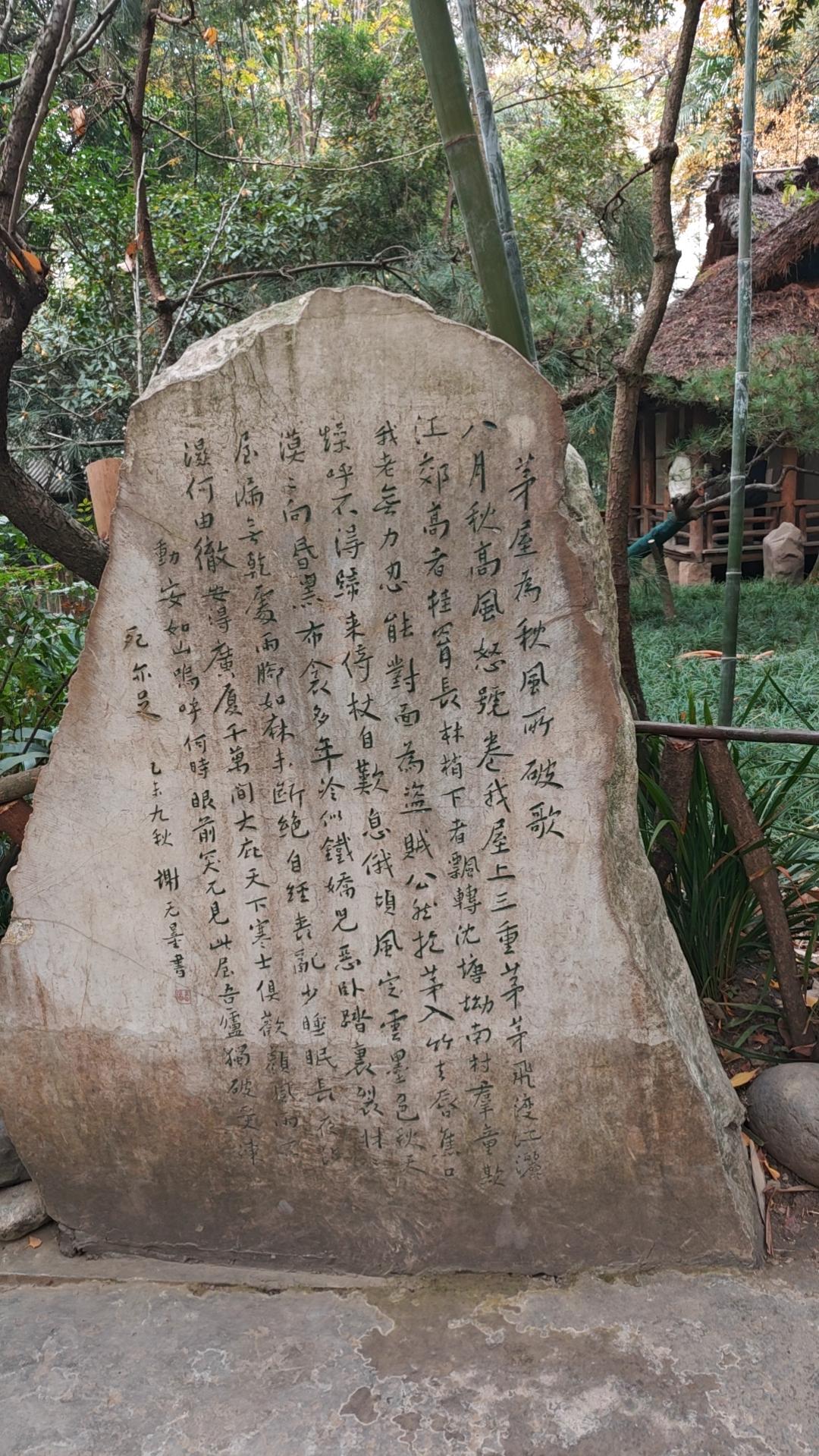 今天教师培训一天，回到家一句话不想说，不到6点困得眼皮打架，终于体会到学生的不容