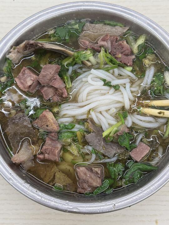 我愿意为了这碗（牛肉粉）永远留在贵阳！！！😭