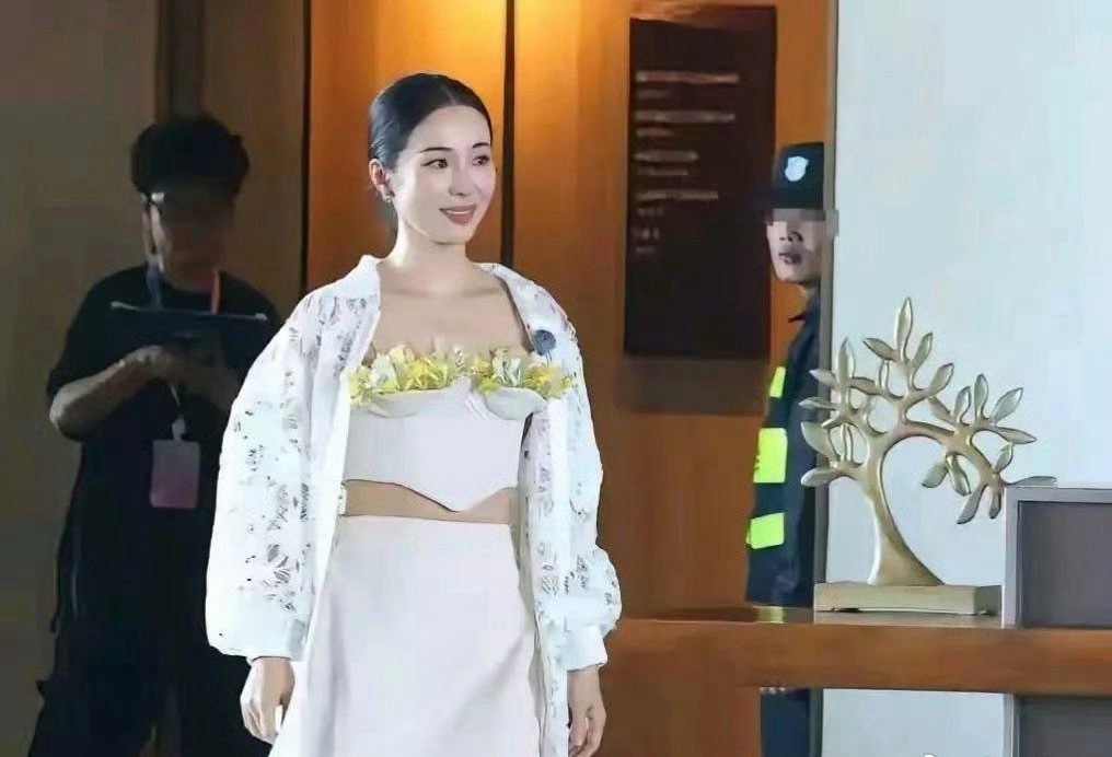 现在衣服也讲究环境保护了吗？ ​​​