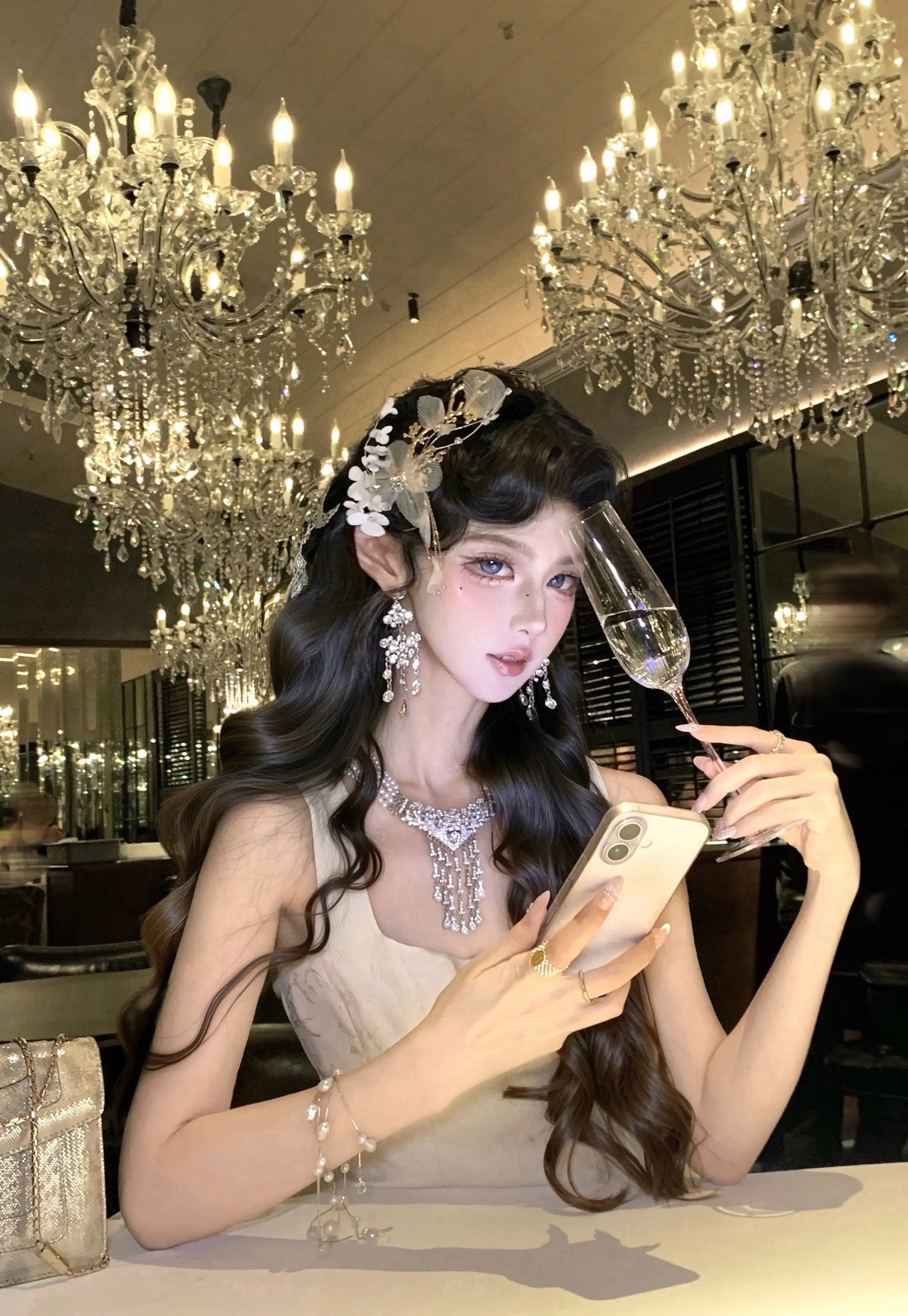 我们之间不是一两滴眼泪能说清的