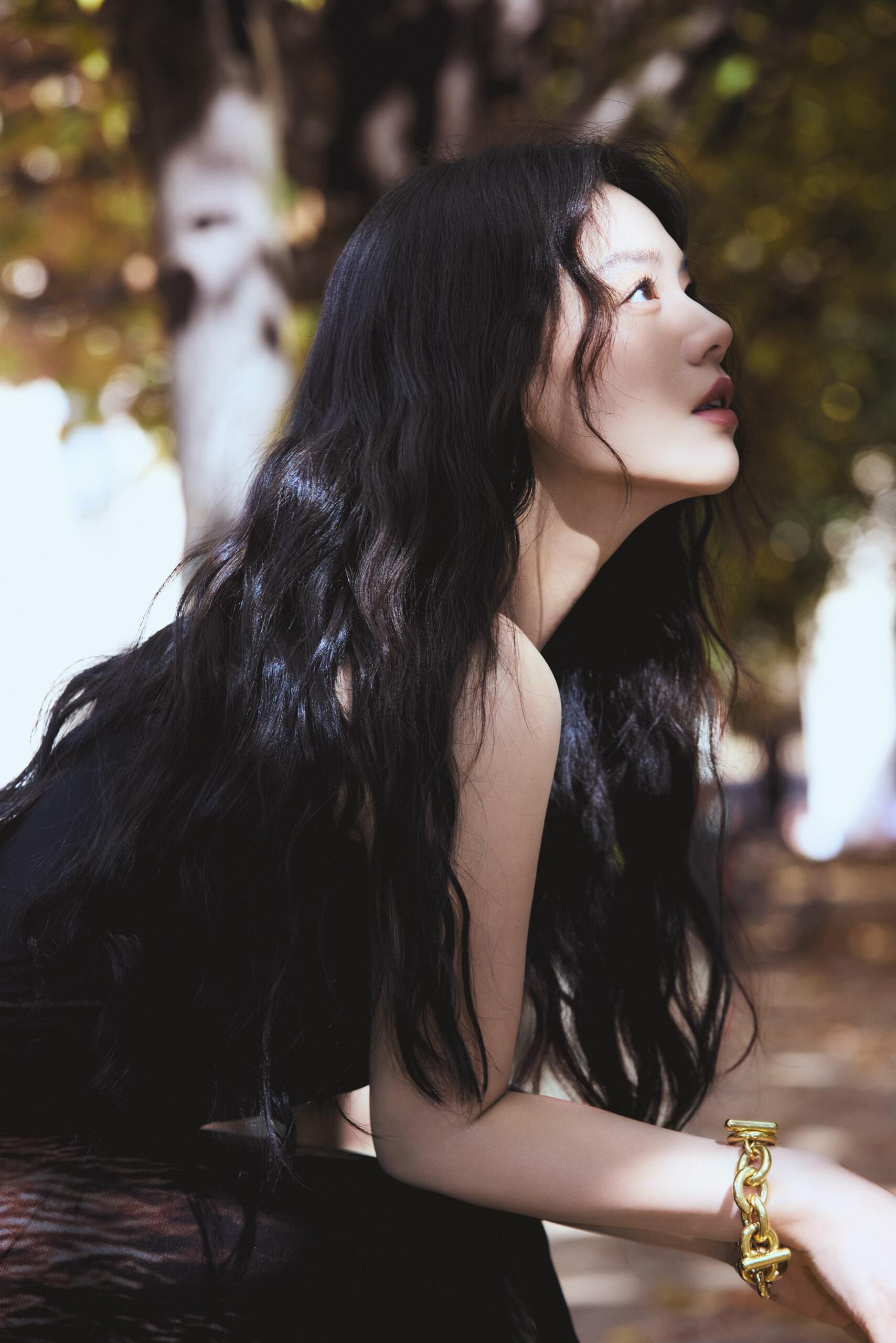 马思纯 天选公路文女主马思纯身上真的有种独特的魅力，当面书模的含金量真不是一般的