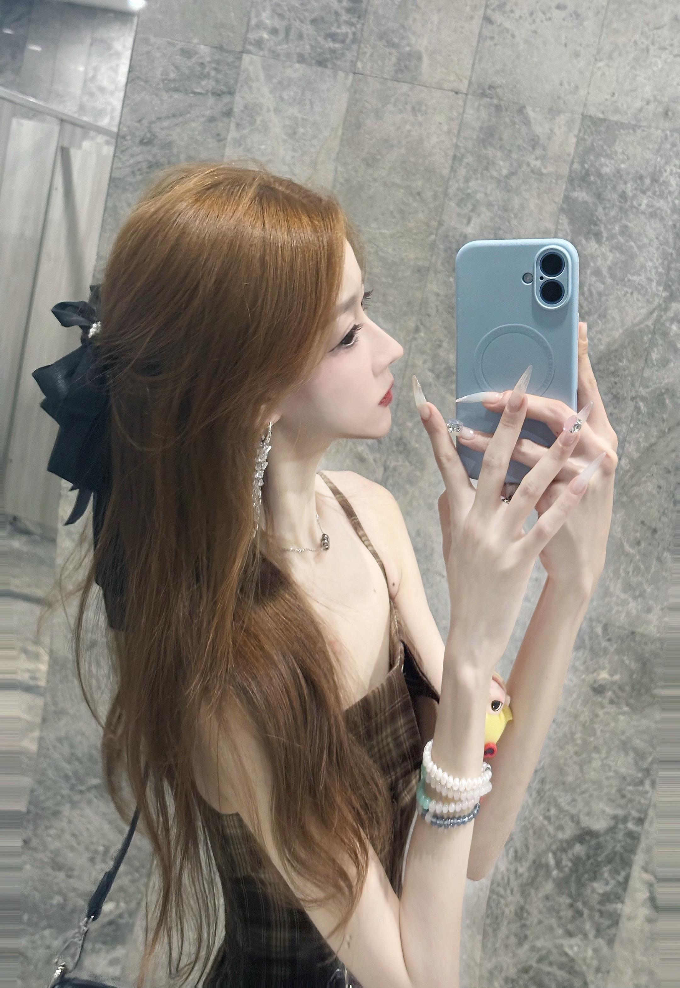 像我这样善良的女人即使你骗了我 我也只会弱弱的问你一句为什么