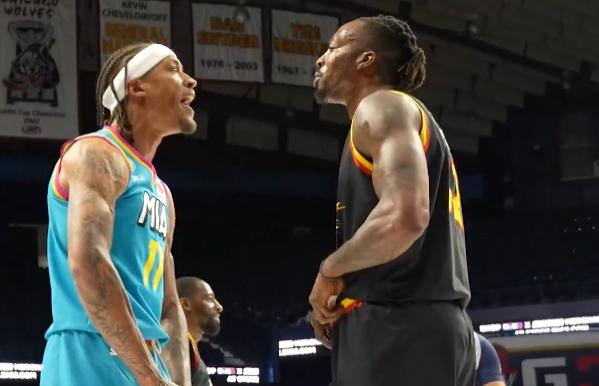 比斯利是怎么毁掉霍华德的BIG3首秀的？

他在比赛中不断的冲着霍华德大吼大叫、