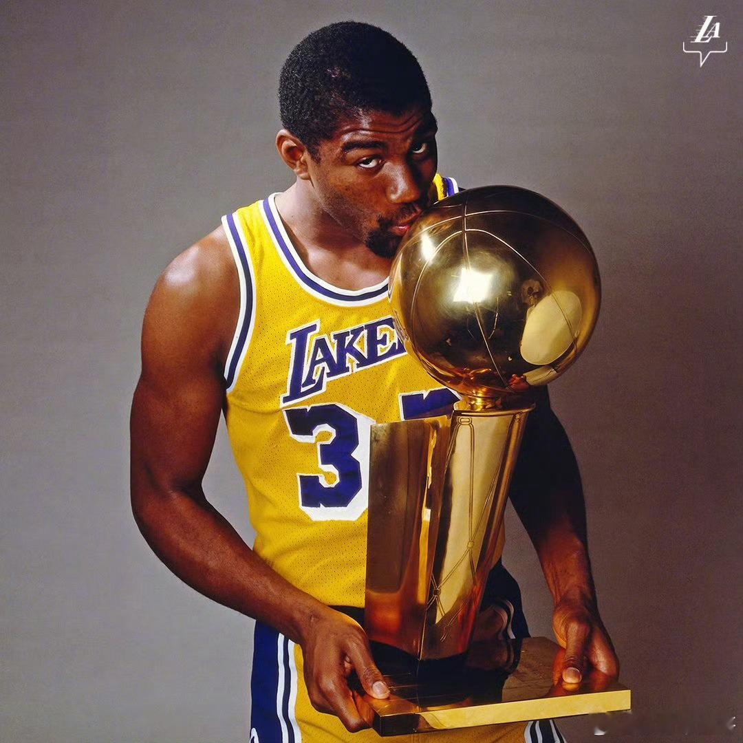 NBA最年轻的FMVP前5[并不简单][并不简单]1、魔术师：1980年，20岁