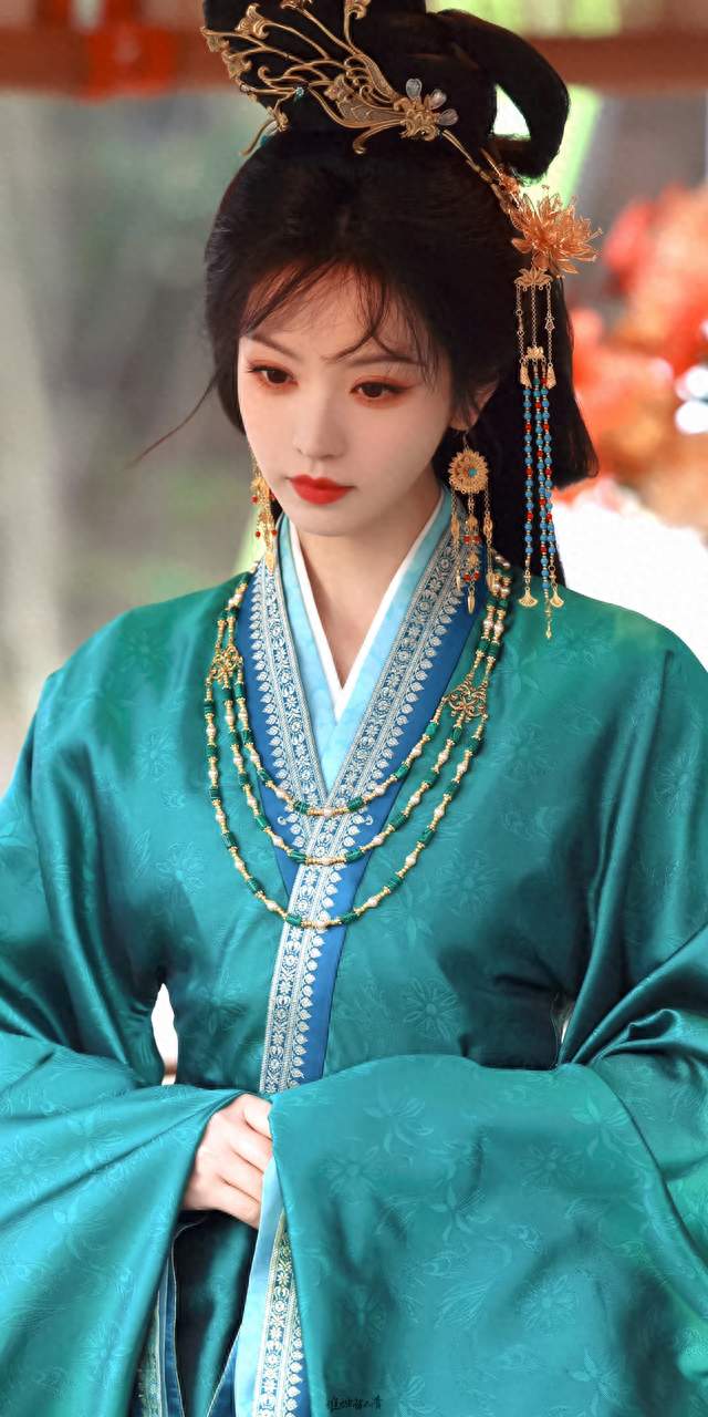 田曦薇“摘面具”神级镜头杀疯了！这11张绝美古装壁纸，锁死！