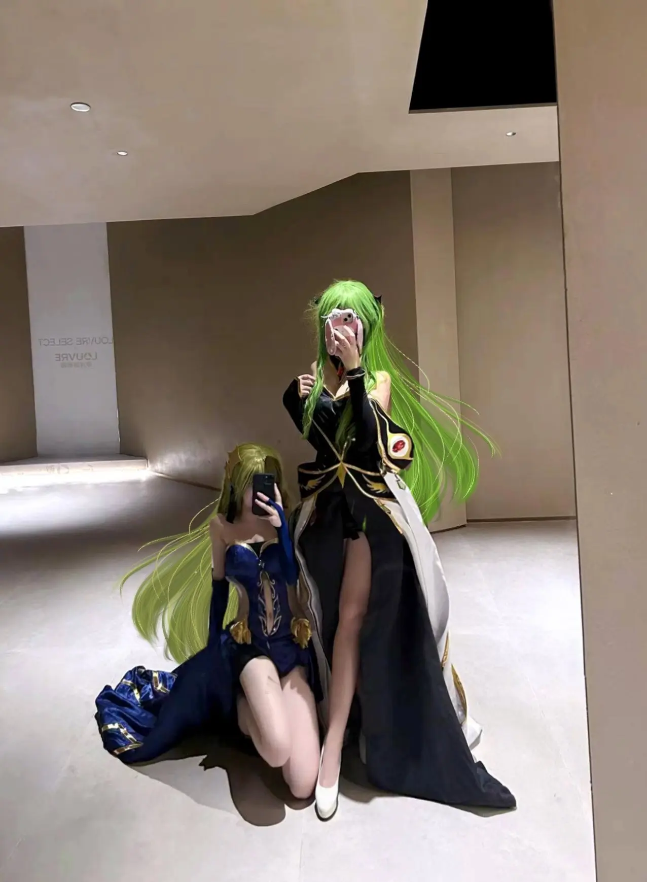 你们的王来了。