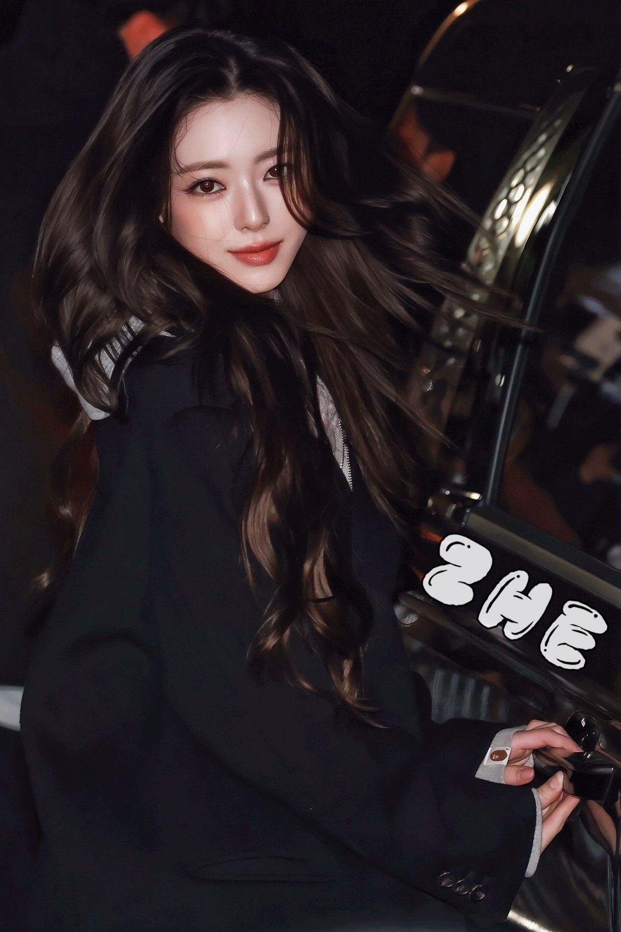 申有娜今天的下班路 