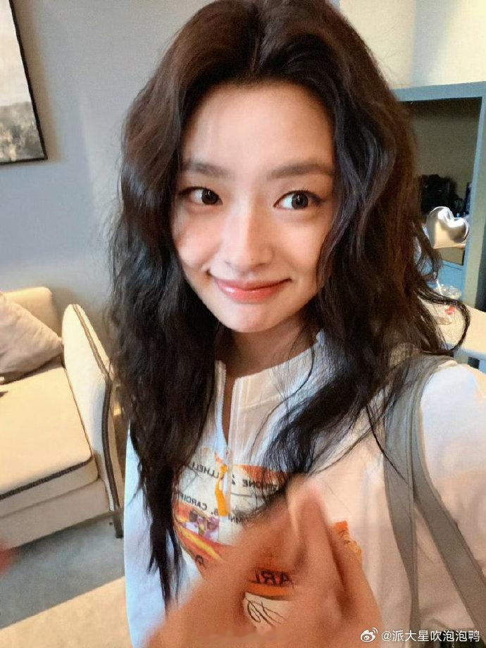 徐若晗的MBTI是MALO没想到徐若晗的MBTI测出来是MALO，也太符合她本人