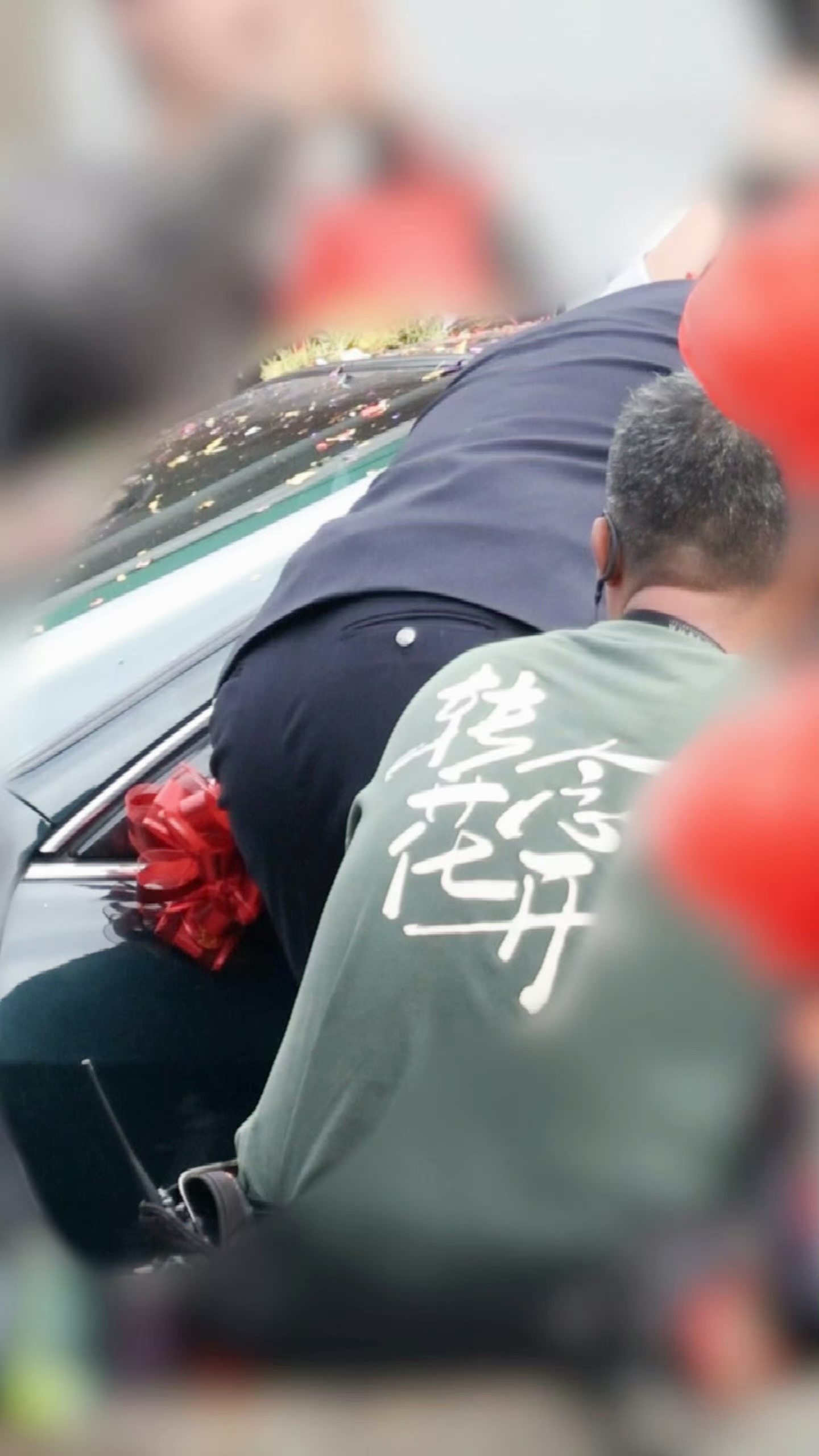 摩登兄弟刘宇宁  這個角度。只能說……曲線很有故事。😂🤍刘宇宁
