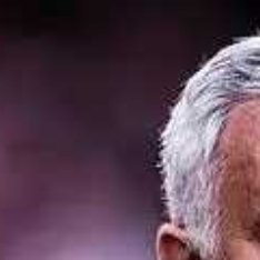 葡超联赛第28轮，本菲卡与卡萨皮亚战成1-1平，赛后主教练穆里尼奥对自己在光明球