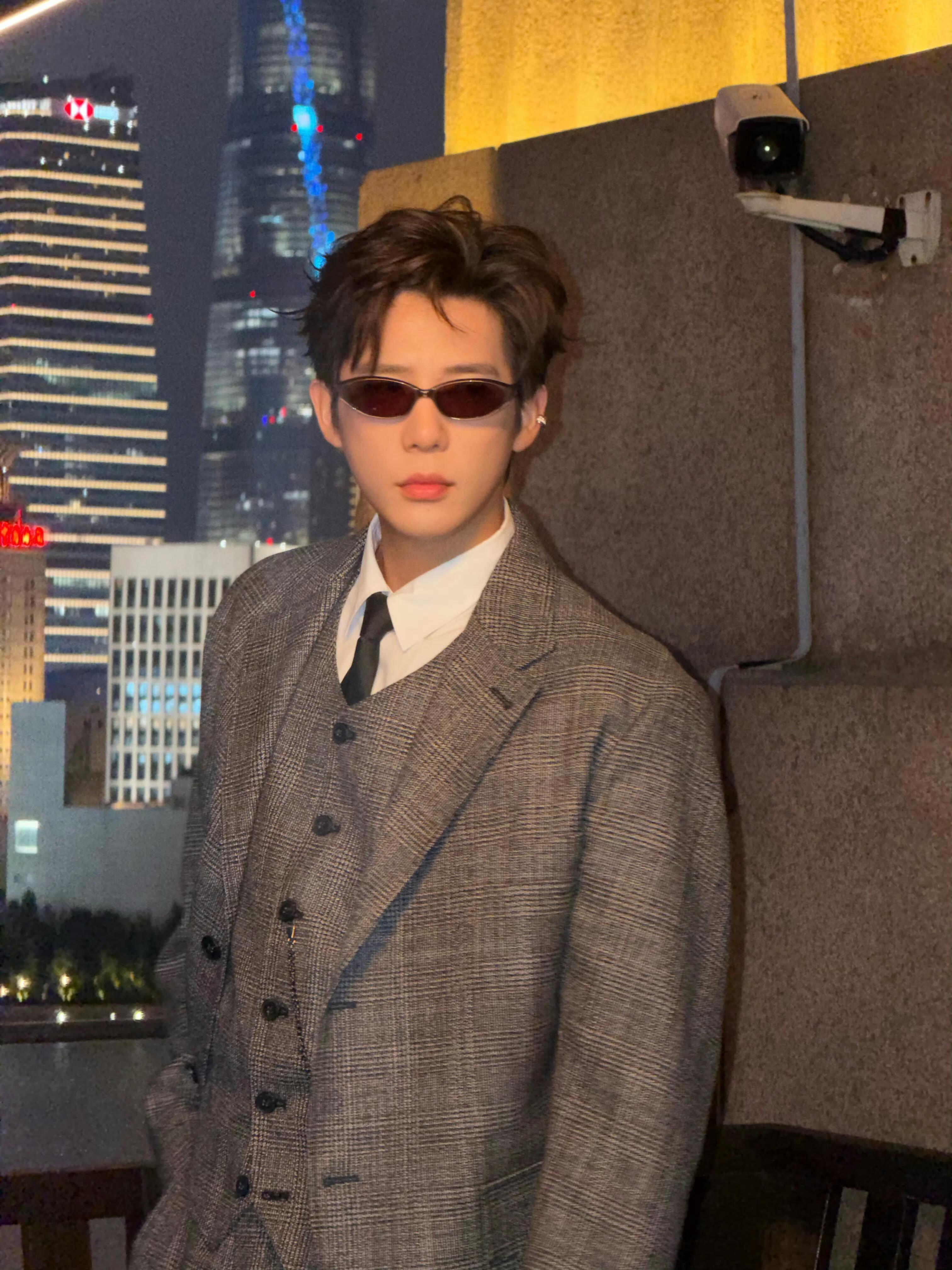 没有技巧就是硬帅 | 王安宇 