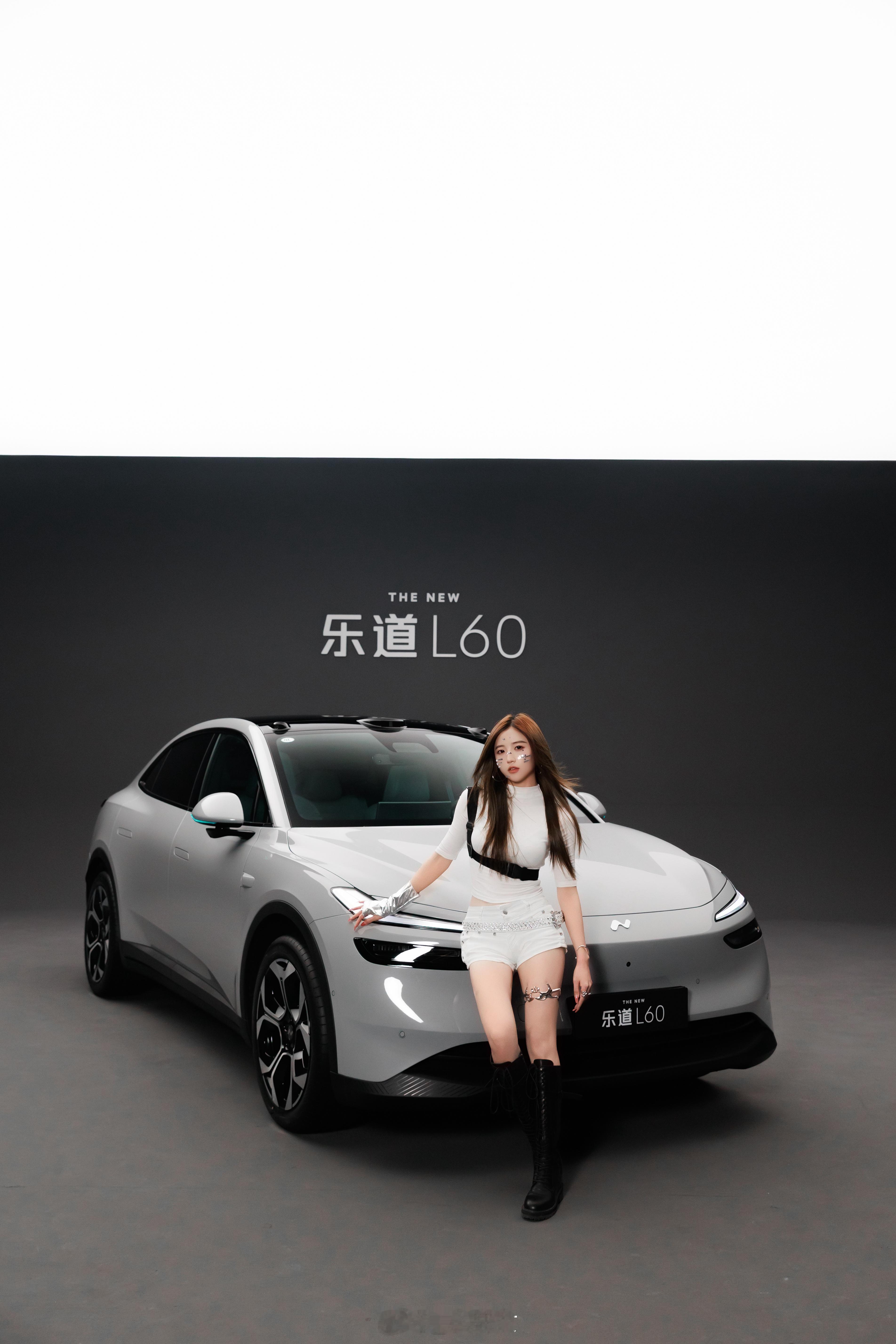 小乐换电完成电量100%🔋系统已升级至未来模式新乐道l60中型suv科技旗舰乐