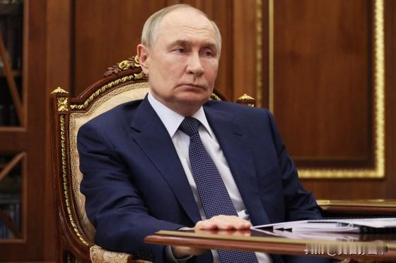 普京撂下狠话！俄乌和谈谈崩就开打，还要扩大战果
 
2025年12月17日，俄罗