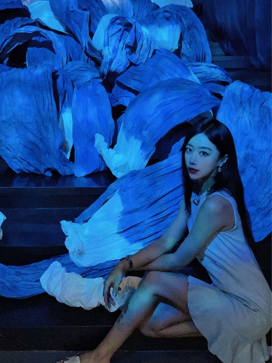 济南的美术展都这么高Level了？竟然能看海