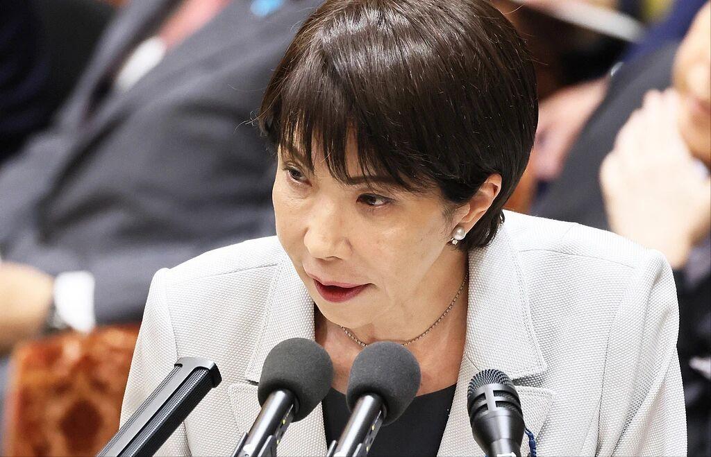 高市早苗：反对女天皇

2月27日，日本首相高市早苗在国会上，就皇位继承问题表了