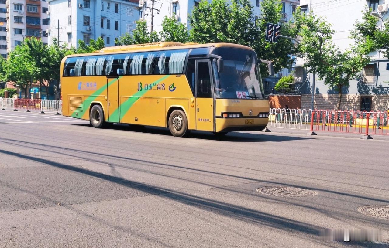 经典客运品牌—上海白玉兰高客（九）
上海—南陵
上海—昆山
上海—太仓
上海—天