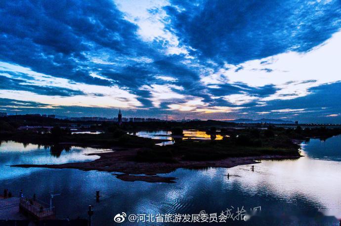 【航拍石家庄，晚霞格外美丽】初秋傍晚，温度适宜，少许微风相伴，一城拾图 尝试航拍