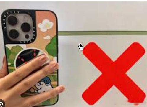 你用小拇指当手机支架吗?快改你用小拇指当手机支架吗?快改如果你现在习惯用小指握手