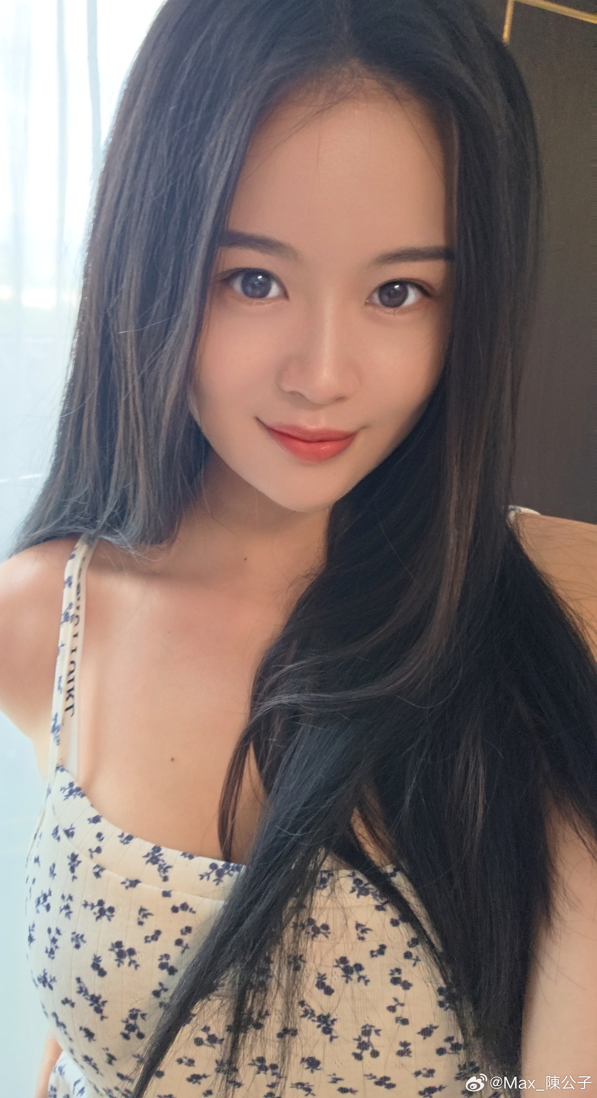 我现在疯狂的在B站看商、周、三星堆的考古长视频，想去洛阳、殷墟、三星堆的心按耐不