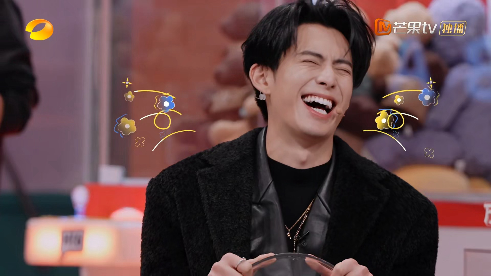 斜方肌那么好笑么 