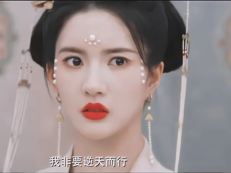 #墨雨云间美女如云##墨雨云间美女对我眼睛很友好# 美女扎堆好养眼[送花花]，#