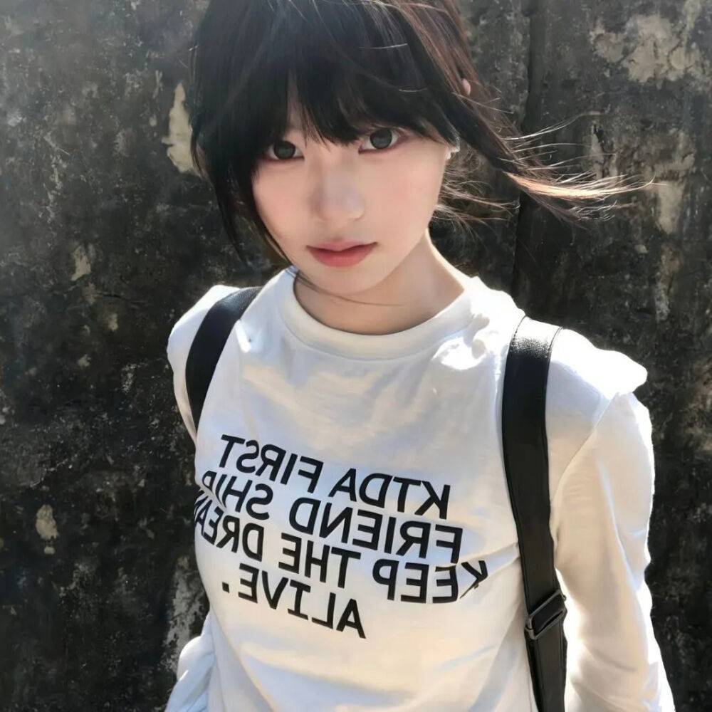 “记得把普通的日子 也过得浪漫一些” 