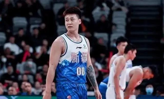 影响恶劣！中国男篮队长搞地域歧视+破坏民族团结 应该公开道歉CBA常规赛，北京8