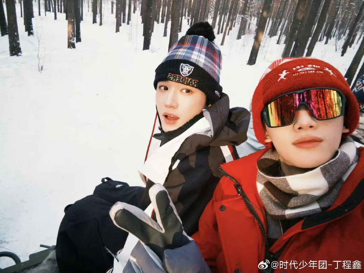 丁程鑫说宋亚轩待在我身边总是乖乖的丁程鑫祝阿宋生日快乐 丁程鑫祝阿宋生日快乐 