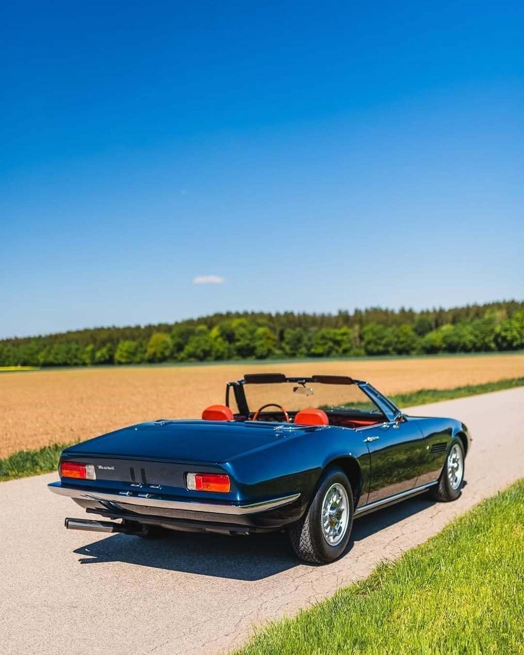 诞生于1969年的玛莎拉蒂Ghibli Spyder，是由传奇设计师Giorge