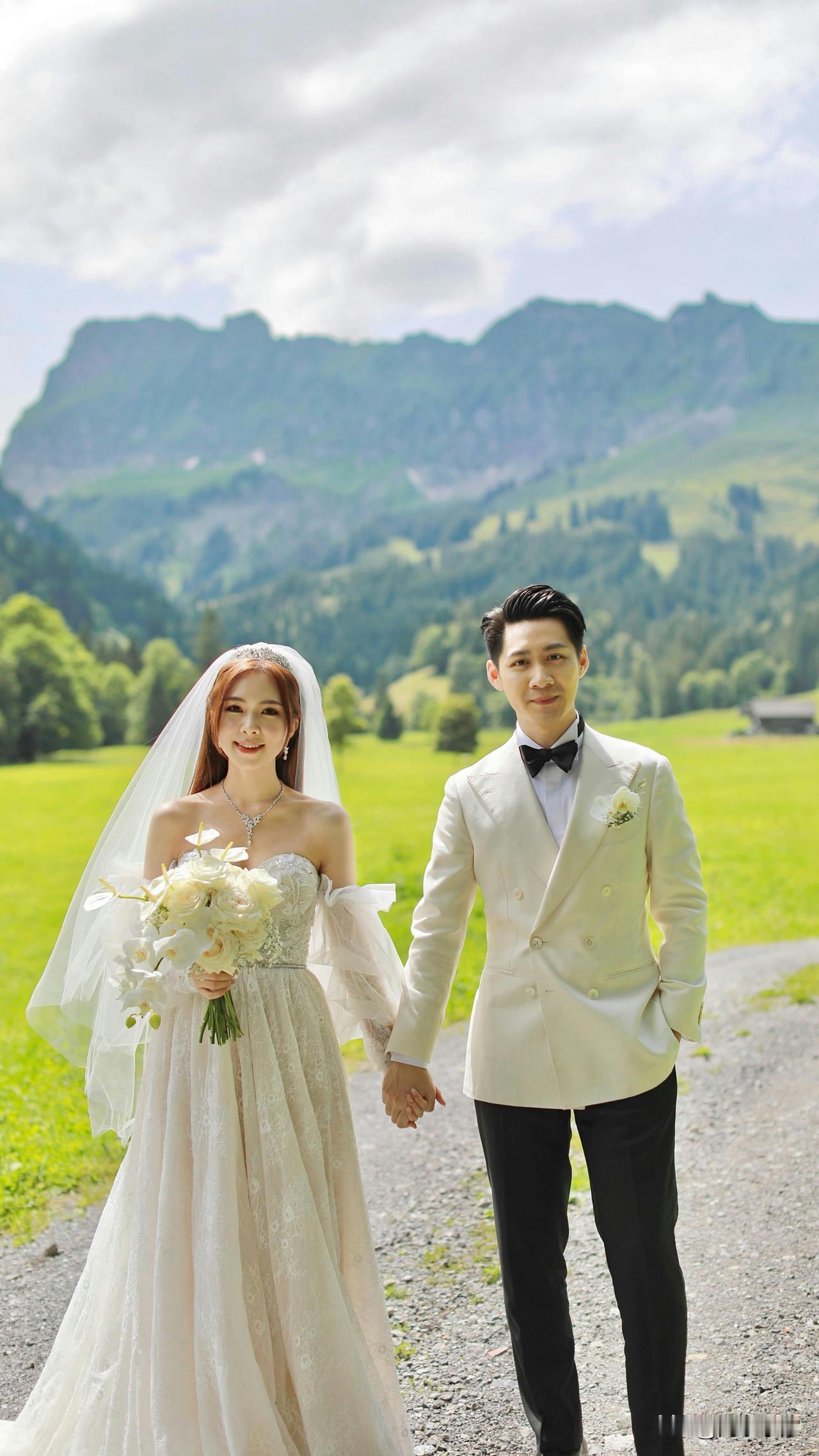 前港姐杨帆瑞士婚礼如梦如幻，坦言追求美丽曾微调容貌！
2018年港姐选举中，杨帆