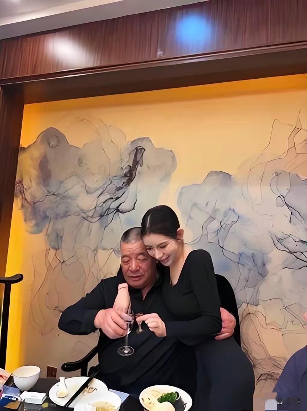 这种喝酒方式，我也是看不惯的