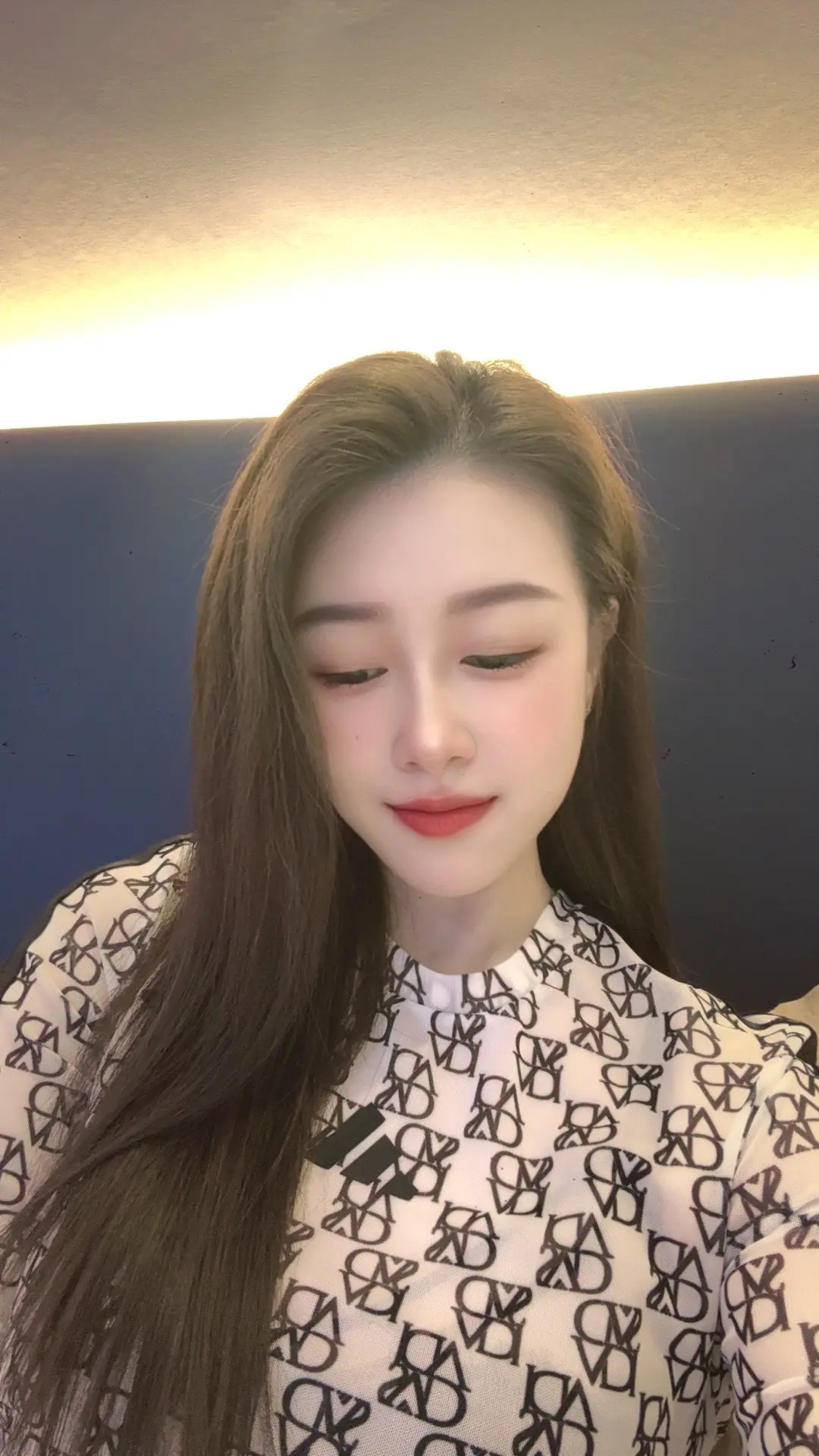 人和人感情久了，不只是爱，还有依赖。如果失去了，那不仅是痛，还有不舍。...
