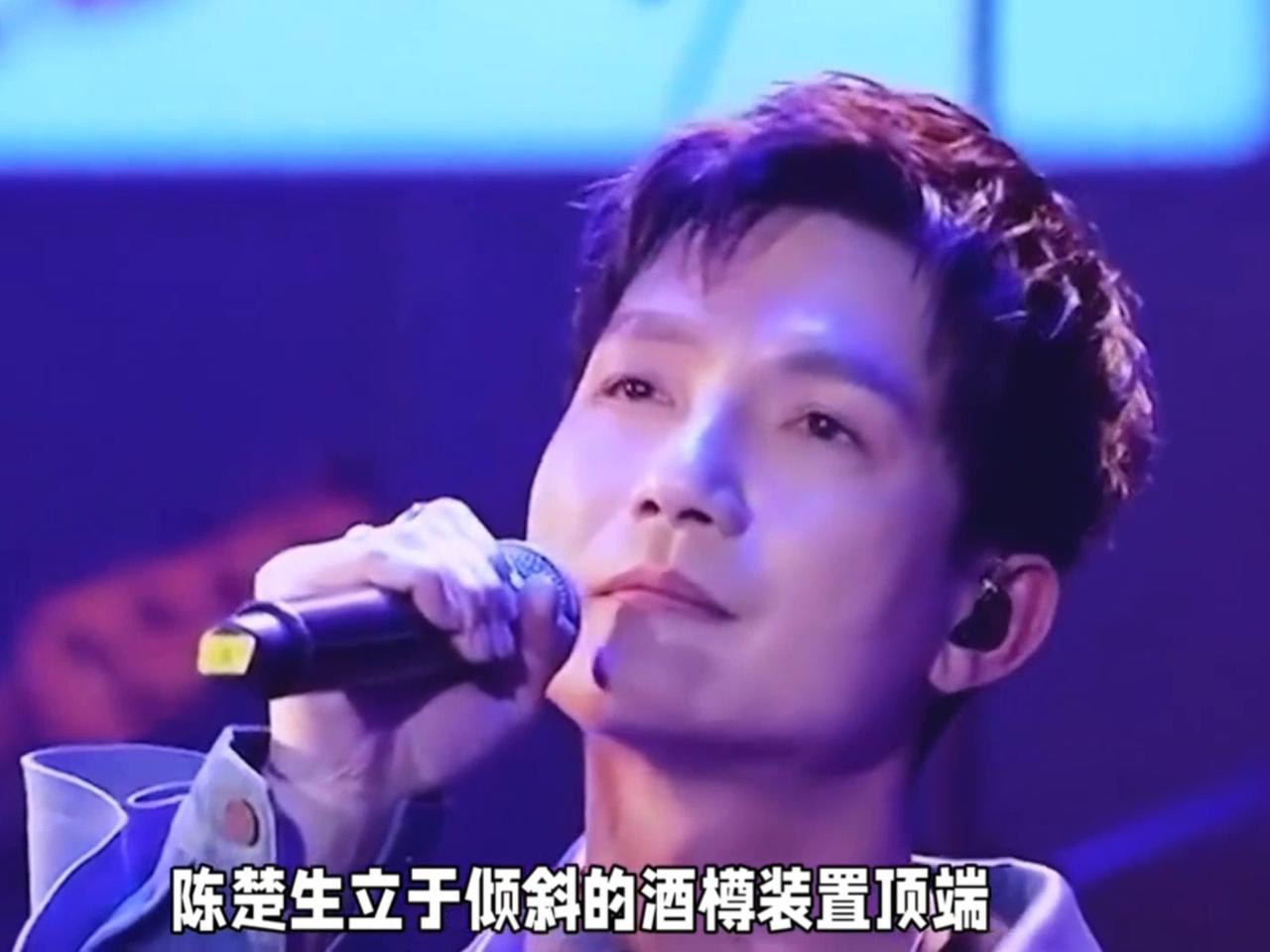 陈楚生陈丽君亮相：湾区舞台上的传统与现代共鸣
 
陈楚生和陈丽君亮相“湾区升明月