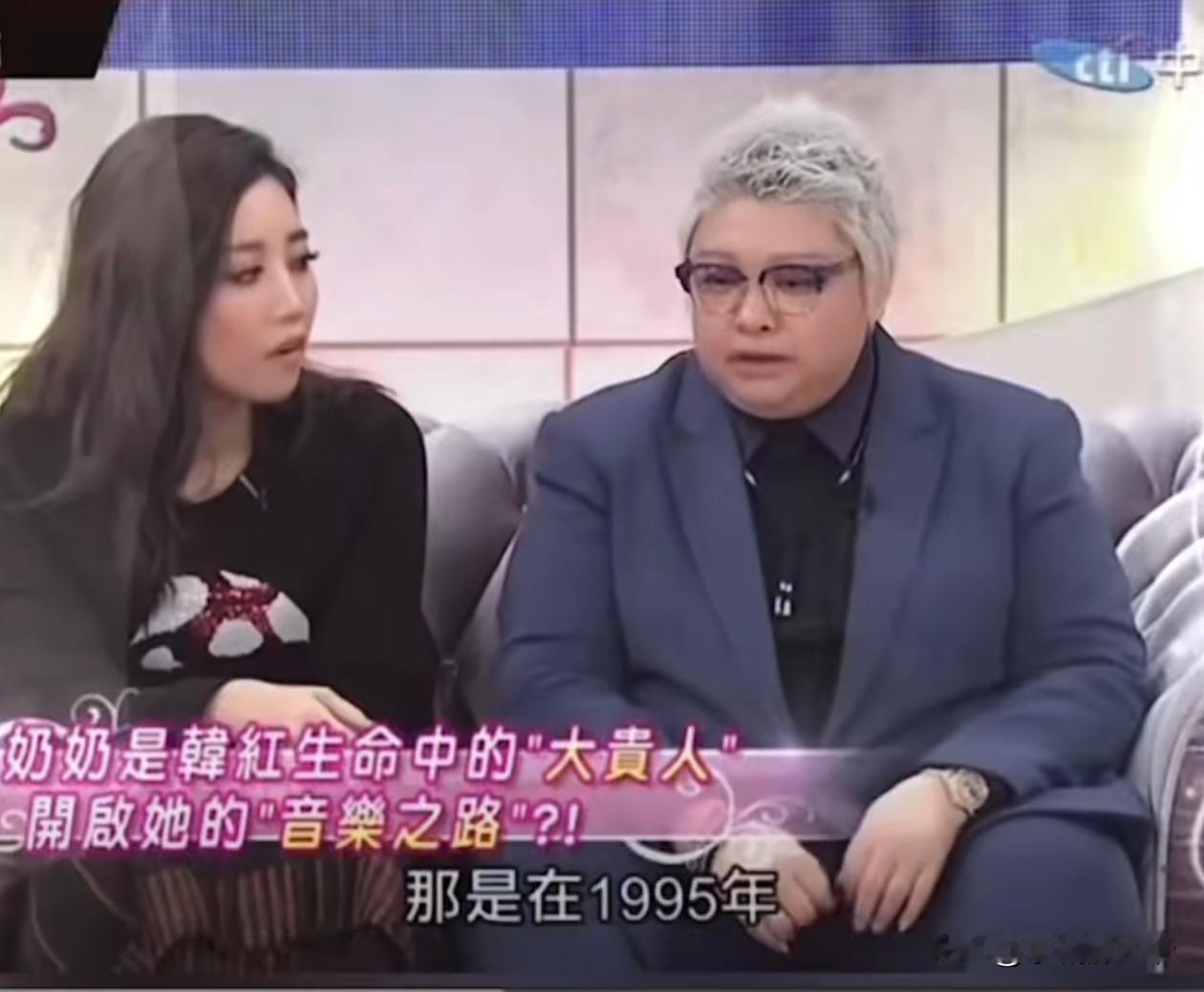 那时候月工资不过三四百元，十年不吃不喝才能存下来。万元户都是能上央视新闻的，
问