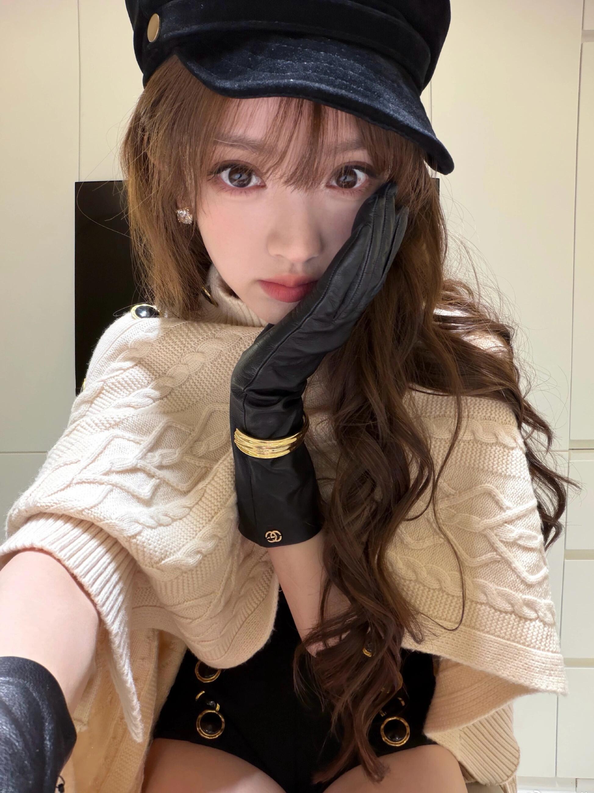 田曦薇这张完全贵卡级别！！！ ​​​