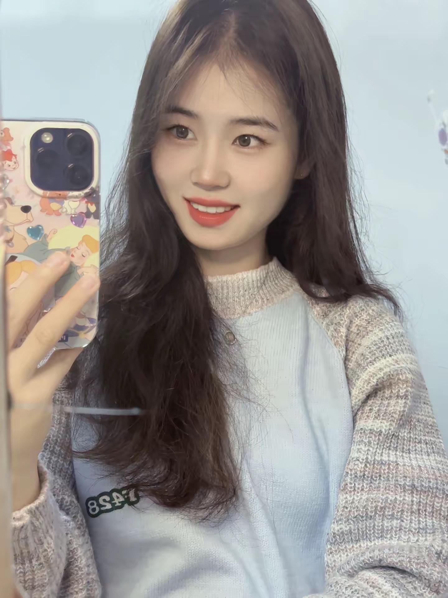 未来那位先生，我生于02年，允许你大我1岁，2岁，3岁，4岁，5岁，6...