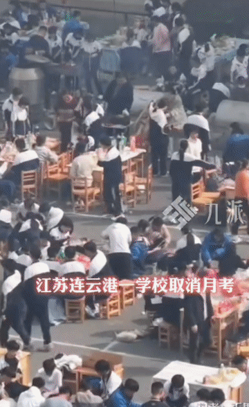 “太人性化了！”近日，江苏连云港，赣榆外国语学校考虑到本学期学生还上不到20天的