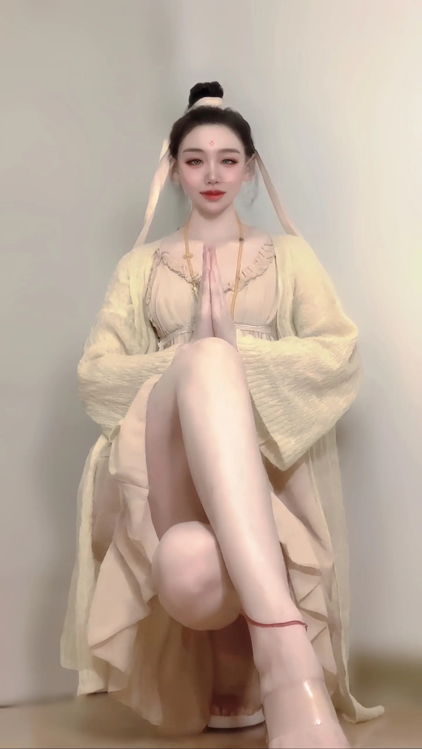 50岁依然保持好状态之。金刚怒目也是修行，柔弱心软不好意思就是软弱 他...