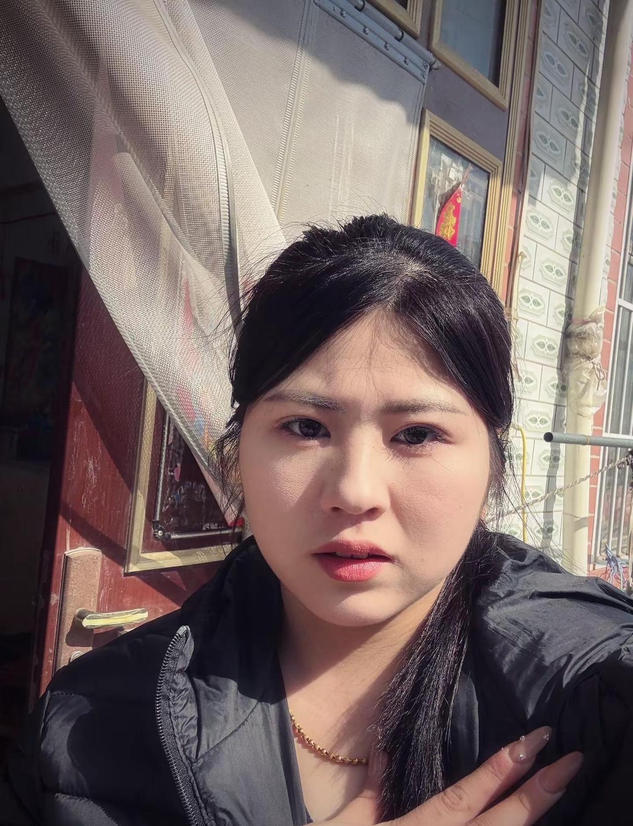 我喜欢平静的生活 每天平静的过完一天 这就足够了就算有什么出乎意料的事发生 我也