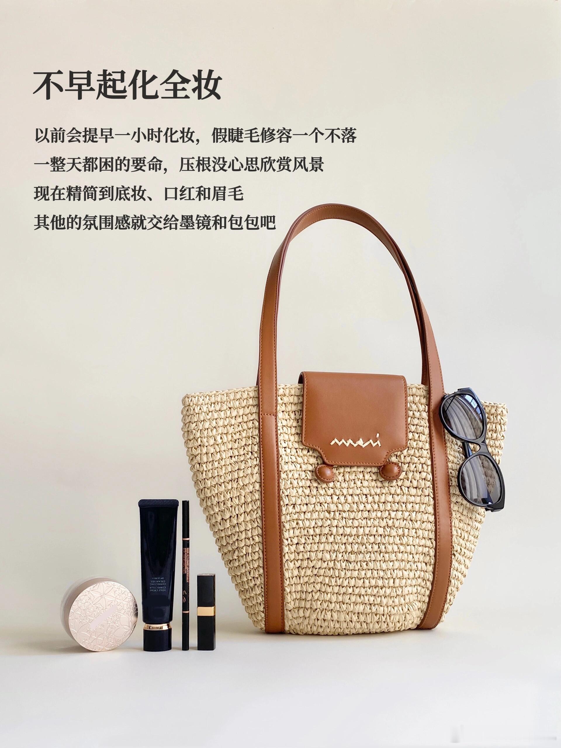旅行而已，别太上头20出头的年纪，会为一次旅行大动干戈~专门带一箱子适合出片的衣