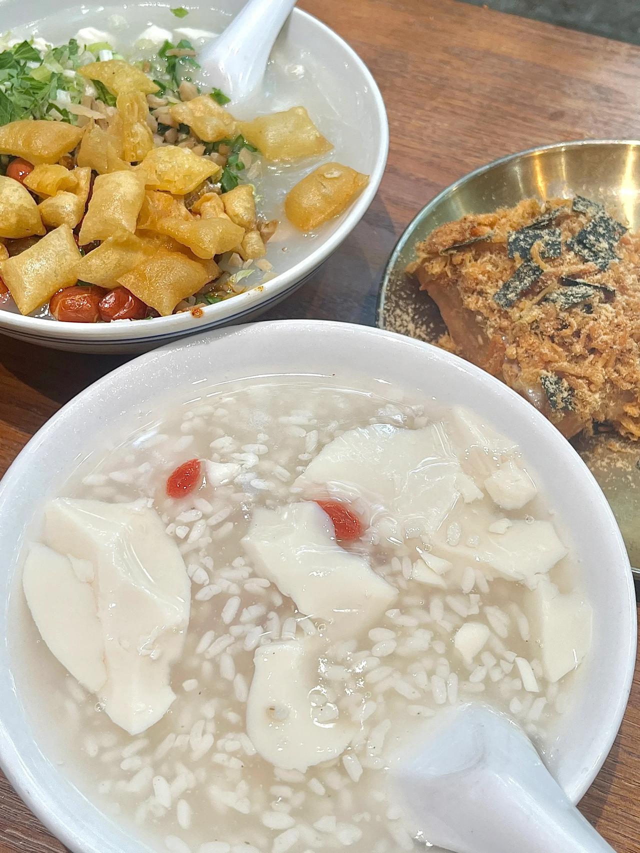 在乐山！！！记得吃了再离开！！！


本次乐山行打卡2次的店！！前年去乐山也打卡