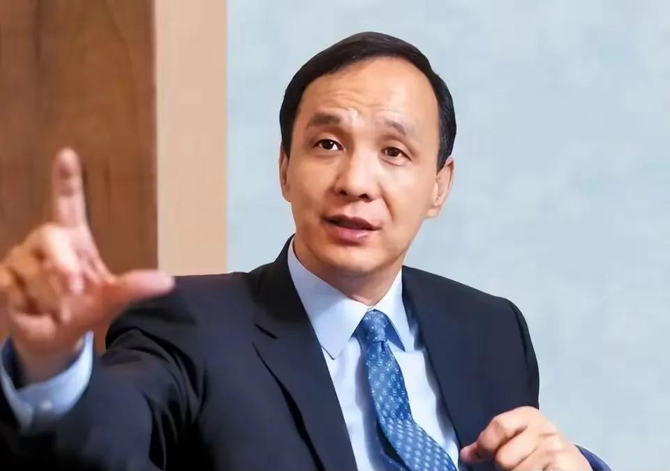 很遗憾，朱立伦作为上一任中国国民党主席，无论从传承还是情感上讲都应参加这次国民党