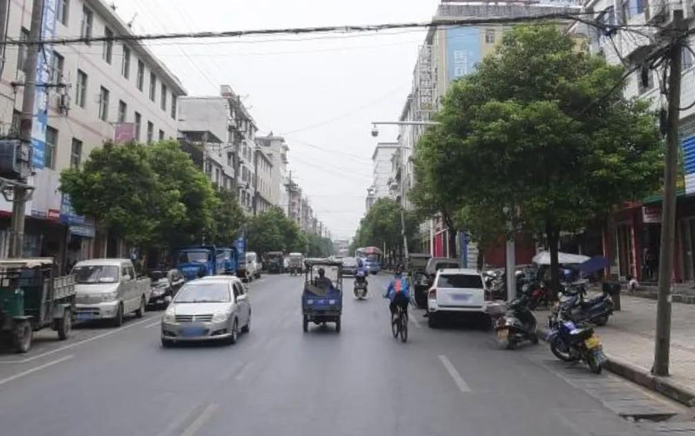 花垣县是湖南省西部的一座城市，是湖南省湘西土家族苗族自治州管辖下的一座县城。花垣