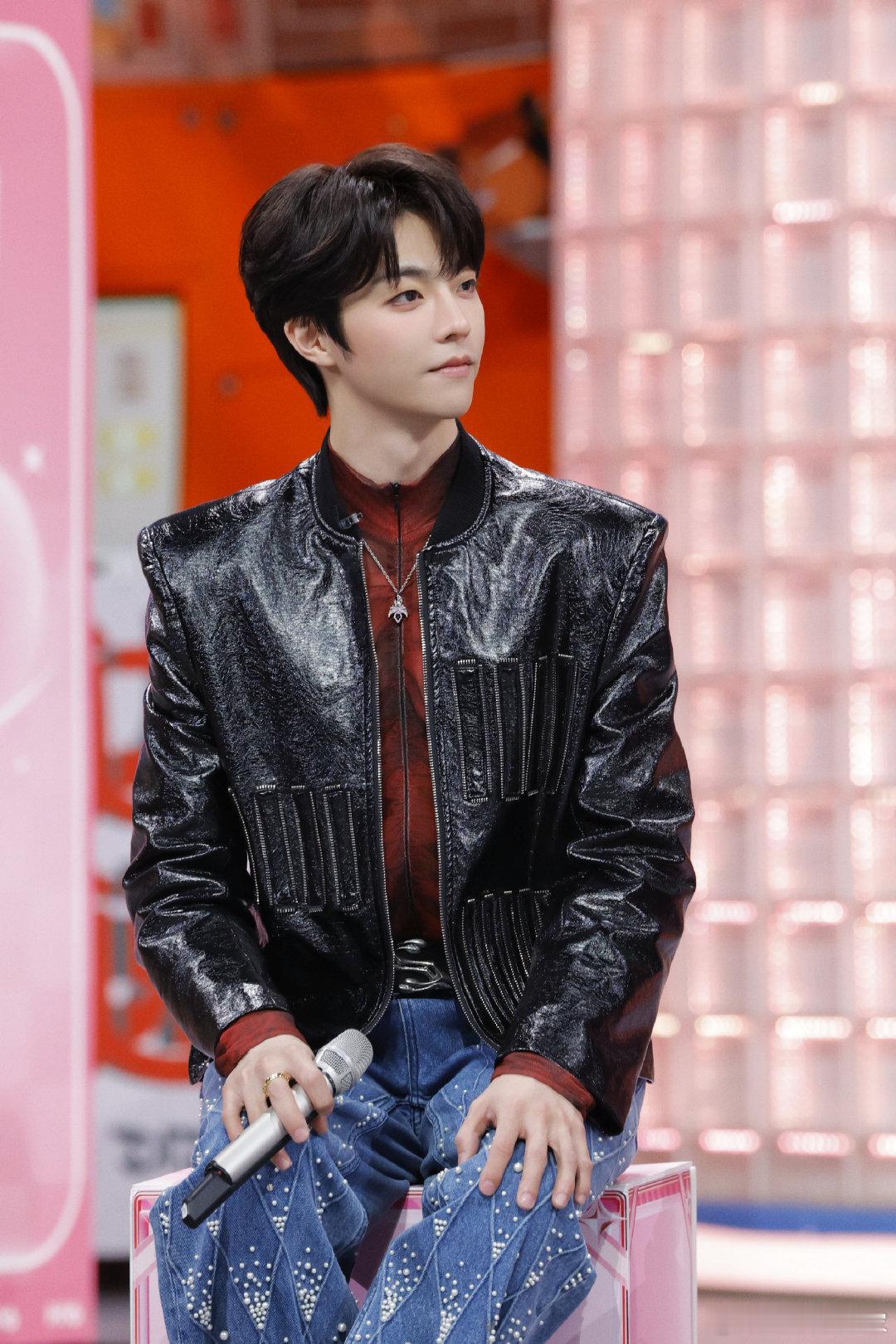 陈立农用最天真的语气说最恐怖的话 这波反差萌谁能顶得住！还没明白游戏规则的陈立农