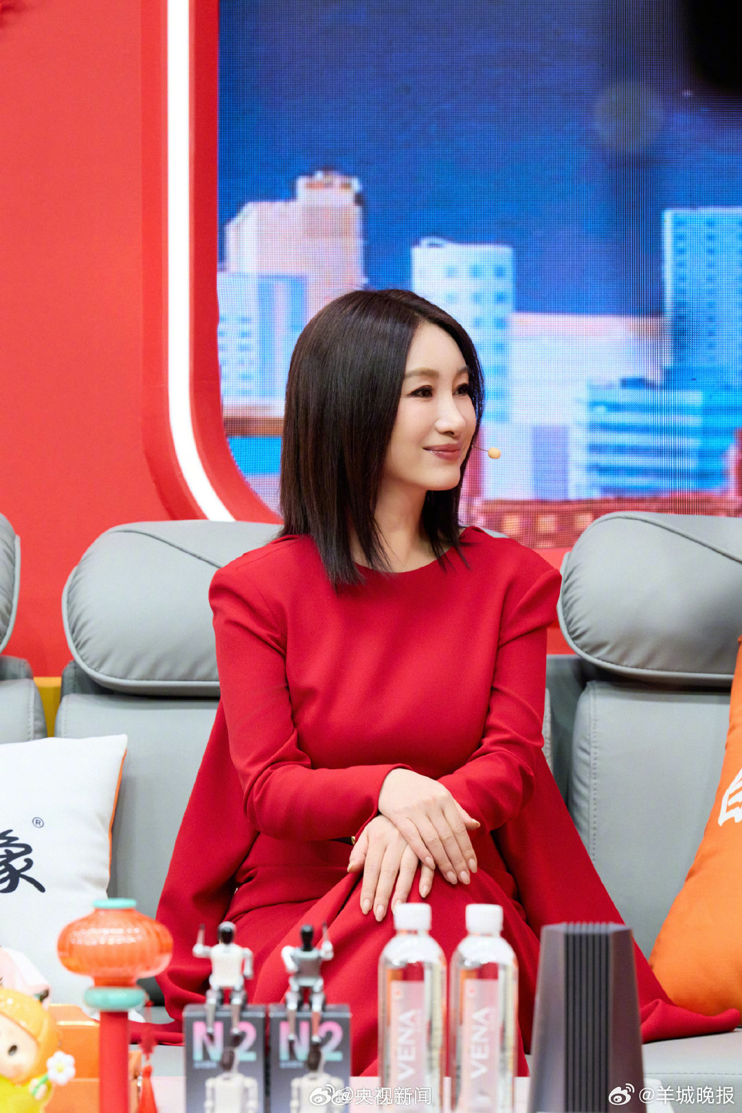 【#总台马年春晚#演播室路透来啦】距离总台马年#春晚#的脚步越来越近了今晚8点准