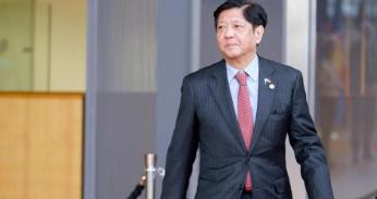 菲律宾碰瓷南海不成，还非要对中国公民下手，短短时间就抓扣了150多人，表面上理由